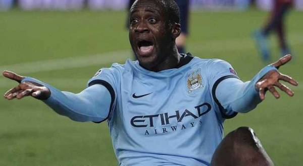 توريه يفضل مواجهة يونايتد بلا حكم