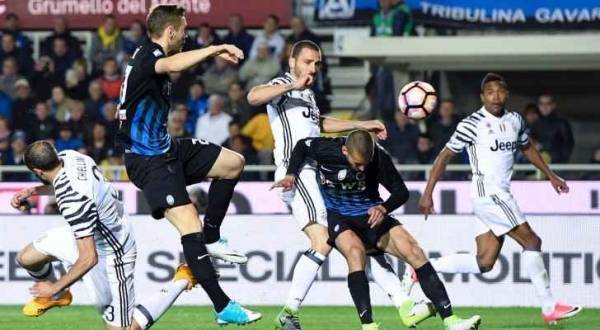 أتلانتا يعطل قطار يوفنتوس ويجبره على التعادل