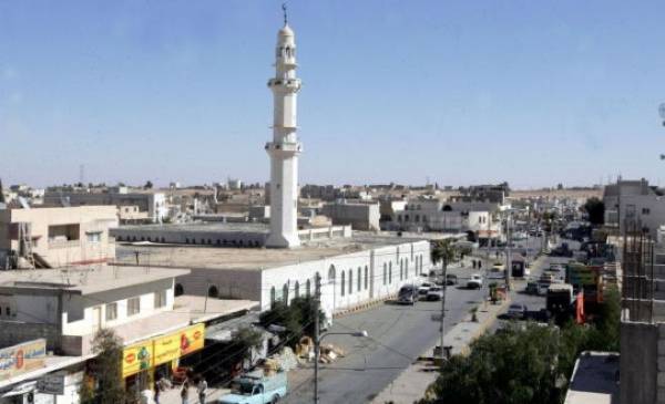 مصدر لـ أخبار البلد (إغلاقات لطرق رئيسية في معان)