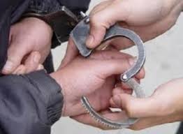 القبض على شخصين حاولا اختطاف سائق تكسي بالقرب من جامعة اليرموك