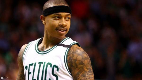 توماس يسجل 53 نقطة في إقصاء ويزاردز