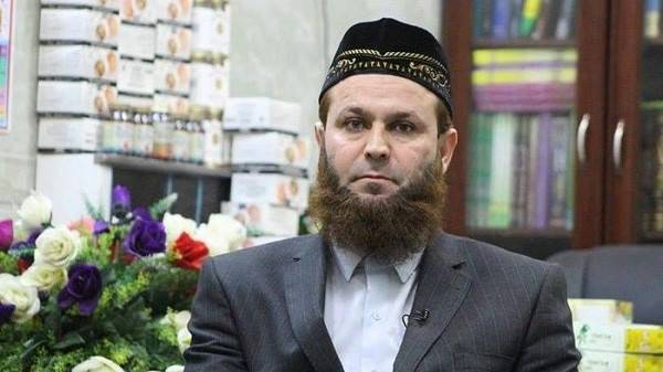 القبض على صاحب وصفة غريبة للتخسيس بتناول مناديل ورق