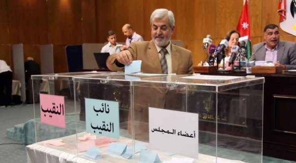 بدء عمليات الفرز بانتخابات نقابة الصحفيين