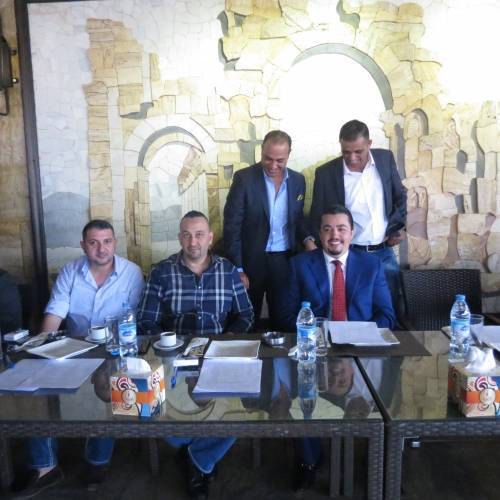 وبدأت ثورة أصحاب المطاعم السياحية ضد الظلم والتعسف والتغول ... صور