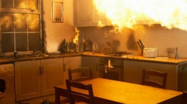 إخماد حريقين في عمان