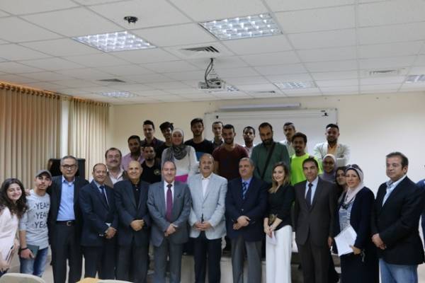 الرواشدة من  الشرق الأوسط  : على الجامعات أن تتخذ اجراءات تصحيحية في مناهج كليات الاعلام