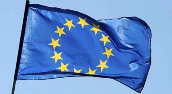 الاتحاد الاوروبي بعد فوز ماكرون يتطلع لاوروبا أقوى