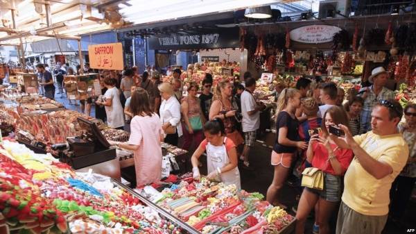 مدينة عربية بالمرتبة الأولى .. 10 أماكن يفضلها السياح