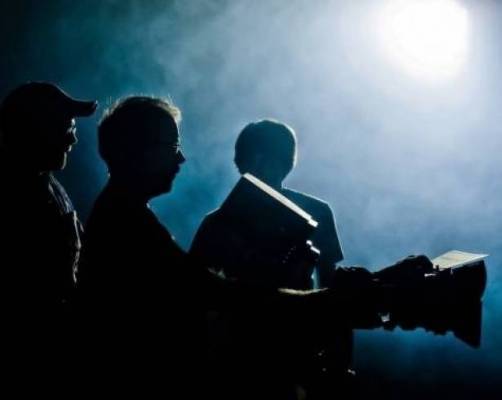 بالصور ممثل مصري شهير فقد أولاده وعانى من جنون زوجته.. من هو؟