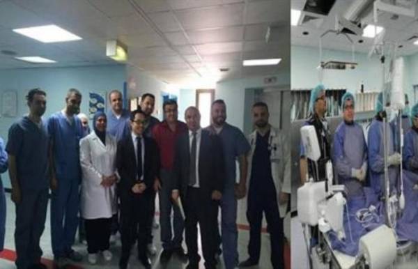فريق طبي ياباني يجري في مستشفى الملك المؤسس عمليات مبتكرة لانسداد شرايين القلب