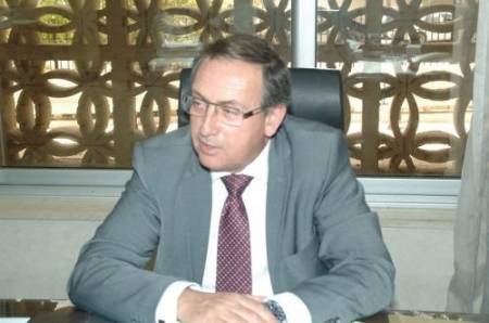 وزير البيئة :  ليست وظيفتي مراقبة حركة الموظفين