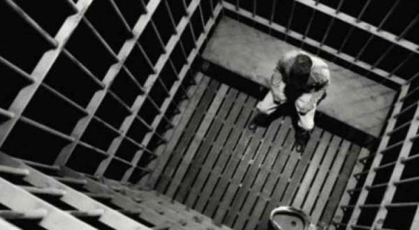 الأمن يقول لا زنازين ولا ضرب بمراكز التوقيف بشكل نهائي وقطعي