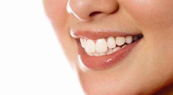 ١٠ معلومات خاطئة نعتقد أنها جيدة للأسنان!