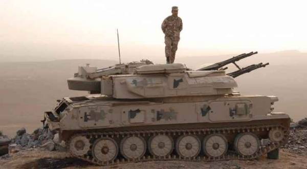 منح علاوات وتسهيلات قروض لمنتسبي القوات المسلحة