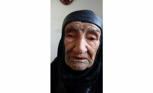 الطفيلة: وفاة أم إبراهيم البداينة عن 115 عاما و300 من الأبناء والأحفاد