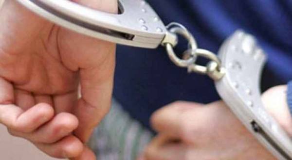 القبض على مطلوبين في الزرقاء