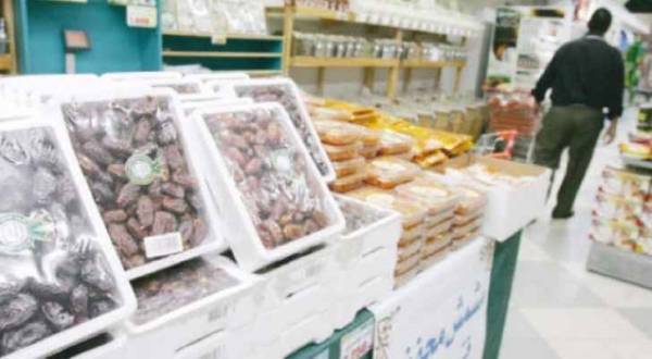 الصناعة والتجارة تدعو للإبلاغ عن مخالفات الأسواق في رمضان
