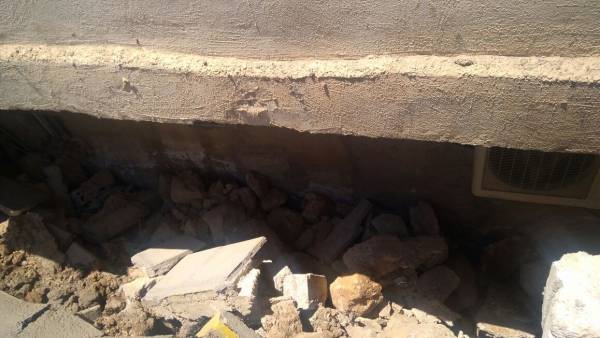 انهيار شارع في جرش  (صور)