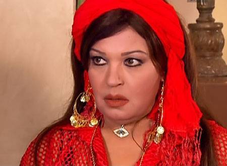 «شاهد» فيفي عبده تتهم “ميلانيا ترامب” بتقليدها وتنشر هذه الصّورة!