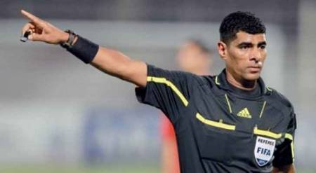 طاقم تحكيم بحريني يقود مواجهة الأردن والعراق