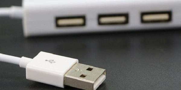 استعدوا لتوديع منفذ USB الشهير