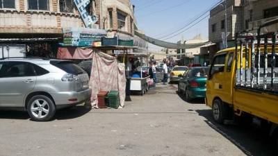 امام محافظ الزرقاء اعتداء على سعة الشارع من قبل التجار واختناقات مروريه