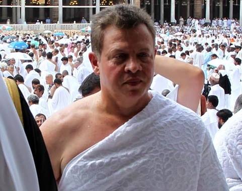 جلالة الملك يغرد على التويتر بعد اداء مناسك العمرة