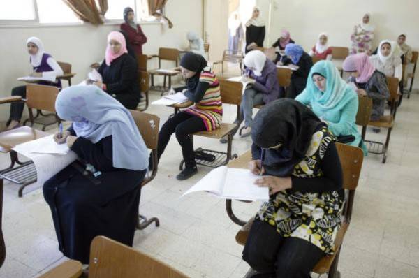 البدء بتوزيع ارقام الجلوس لامتحان التوجيهي