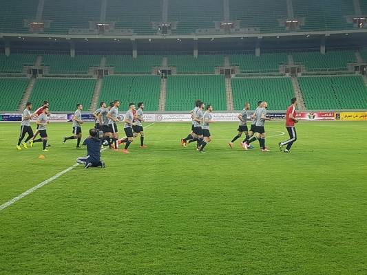 المنتخب الوطني يختتم تدريباته قبل مواجهة العراق.. صور