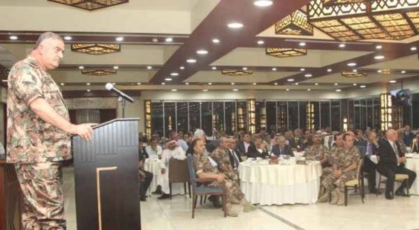 فريحات: إعادة هيكلة القوات المسلحة تصحيح ولا دخول لسوريا