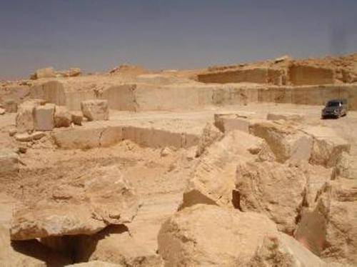 دراسة المعادن المكونة لصخر الترافرتين في وادي الأردن