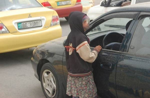 لأول مرة.. ضبط أربعة متسولين أجانب