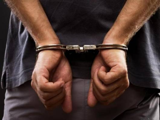 توقيف مواطن وبنغالية بتهمة الإتجاربالبشر