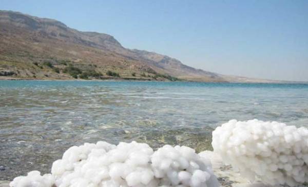 اكتشاف آثار كارثة قديمة في البحر الميت