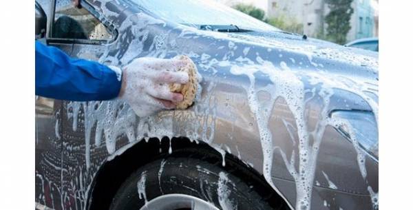 السلط: مداهمة محطة غسيل سيارات تعتدي على خط مياه رئيسي