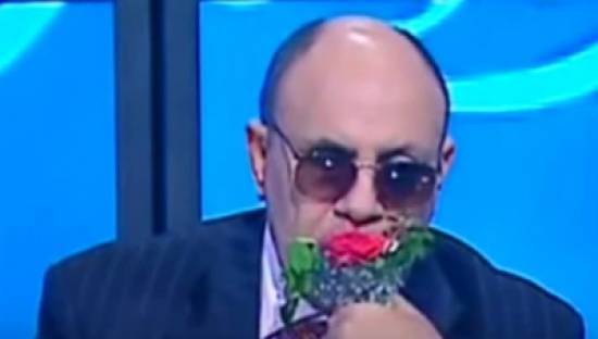 فيديو : مراتي تفت في وجه امي .. شاهد رد عطية