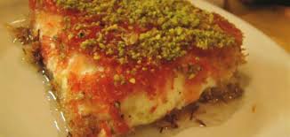 إحذري تناول الكنافة في رمضان... حقائق غذائية مخيفة عنها!