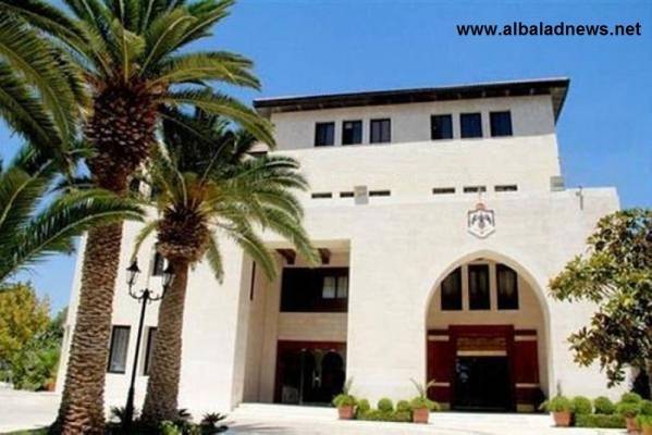 تعيينات وتنقلات في الخارجية وإحالة 3 محافظين في الداخلية الى التقاعد