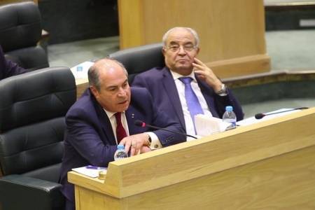 الملقي يطلب استقالات الوزراء