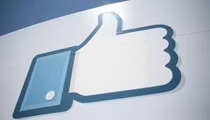 لايك يتسبب بحرمان استاذ جامعي !