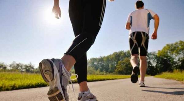 طبيب تركي يوصي بالرياضة قبل الإفطار بساعات في رمضان