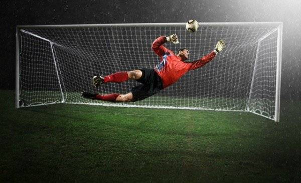 10 أهداف رائعة خلدت في تاريخ كأس القارات (فيديو)