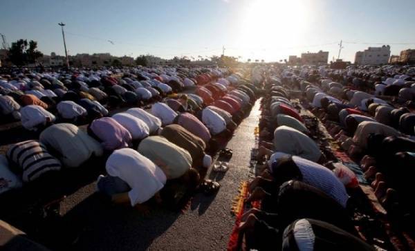 الأوقاف تعلن أسماء وأماكن مصليات عيد الفطر