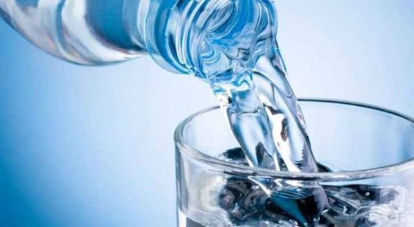 الدفاع المدني: لا تعتمدوا على الإحساس بالظمأ من أجل الشرب في الحر