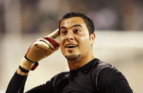 شفيع يطلب 70 ألف دولار للبقاء في الوحدات