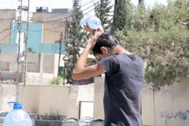 الحرارة إلى ارتفاع.. ودعوات لأخذ التدابير اللازمة