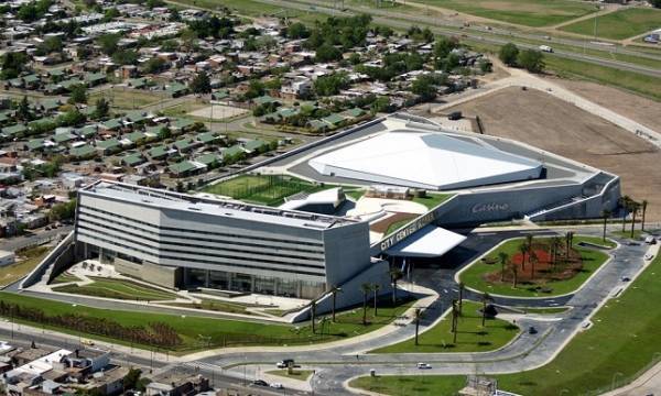 جريمة داخل مكان زفاف ليونيل ميسي!