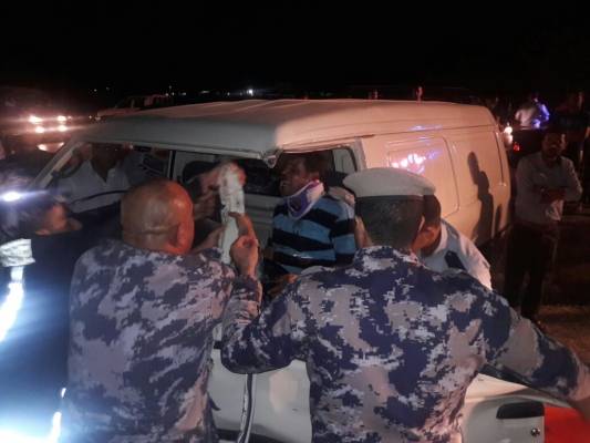 مادبا : ⁠⁠⁠اصابتان بحادث تصادم (صور)