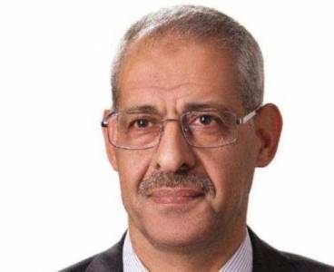 العبوس: اطباء الإختصاص يرفضون العمل في المستشفيات الحكومية