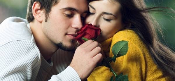 هذه أفضل 20 جملة رومانسية تسحر بها زوجتك